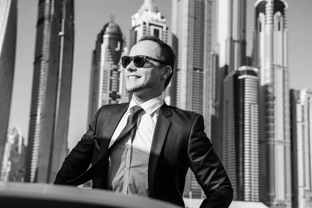 Make1M.com Millionaire Lifestyle