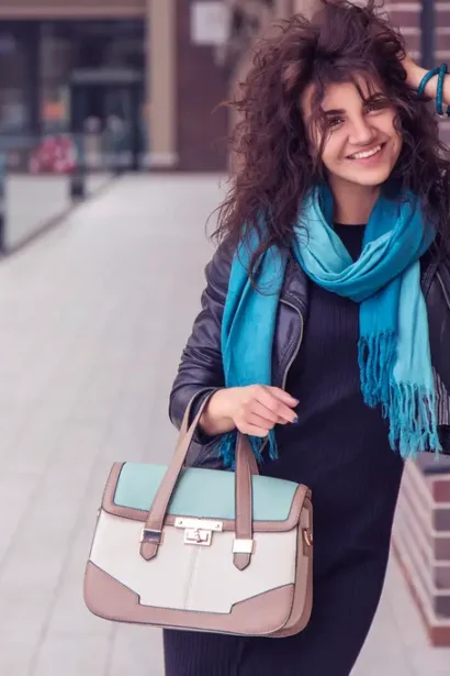 A women is wearing Casual Baddie Outfits and is in happy mood